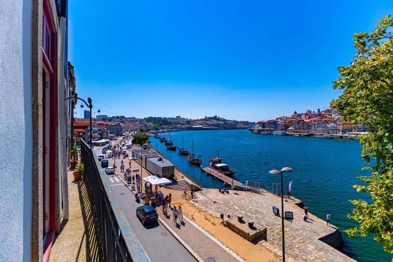 Nortesoul Porto A Vista บีลาโนวาเดกายา ภายนอก รูปภาพ
