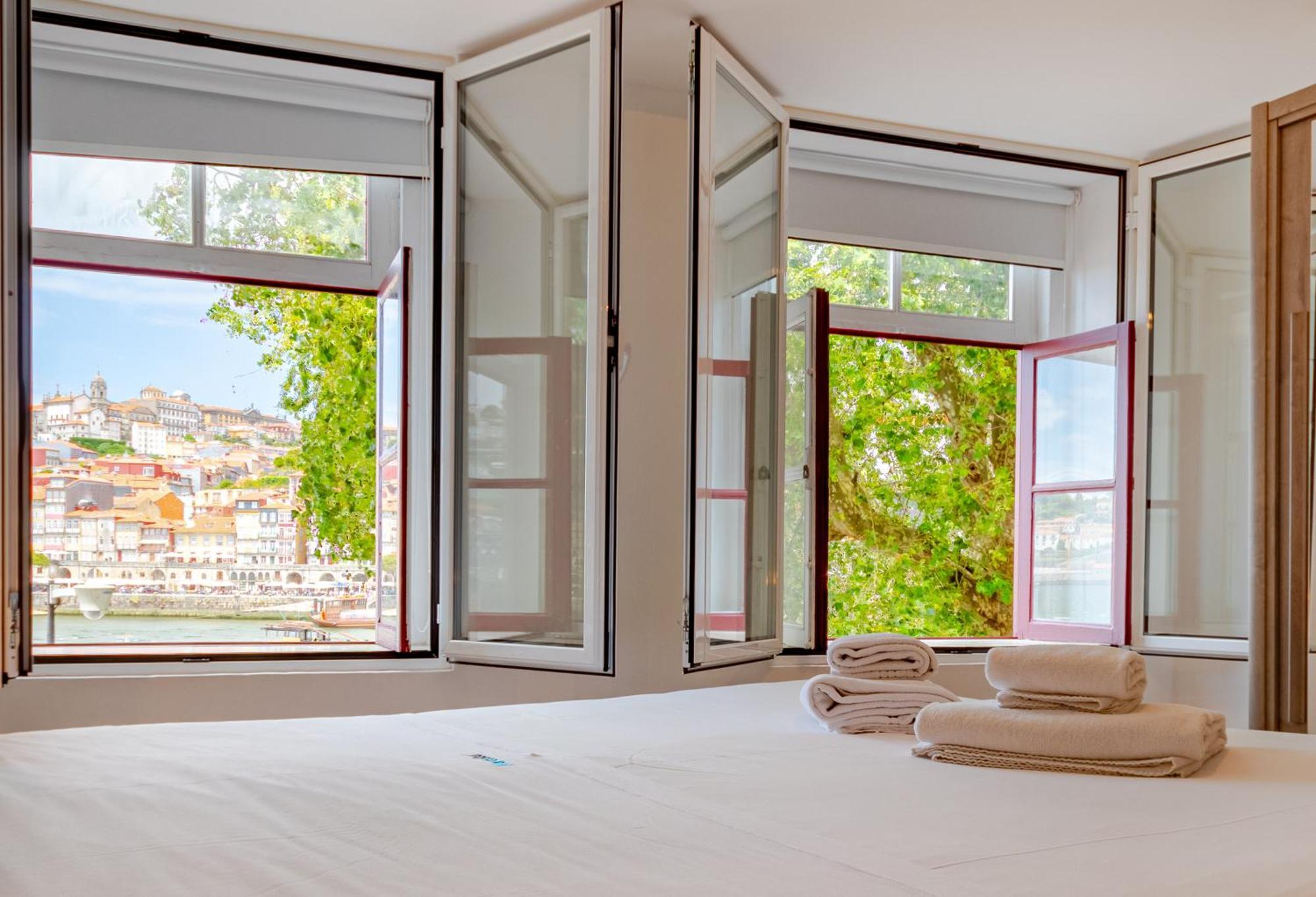 Nortesoul Porto A Vista บีลาโนวาเดกายา ภายนอก รูปภาพ