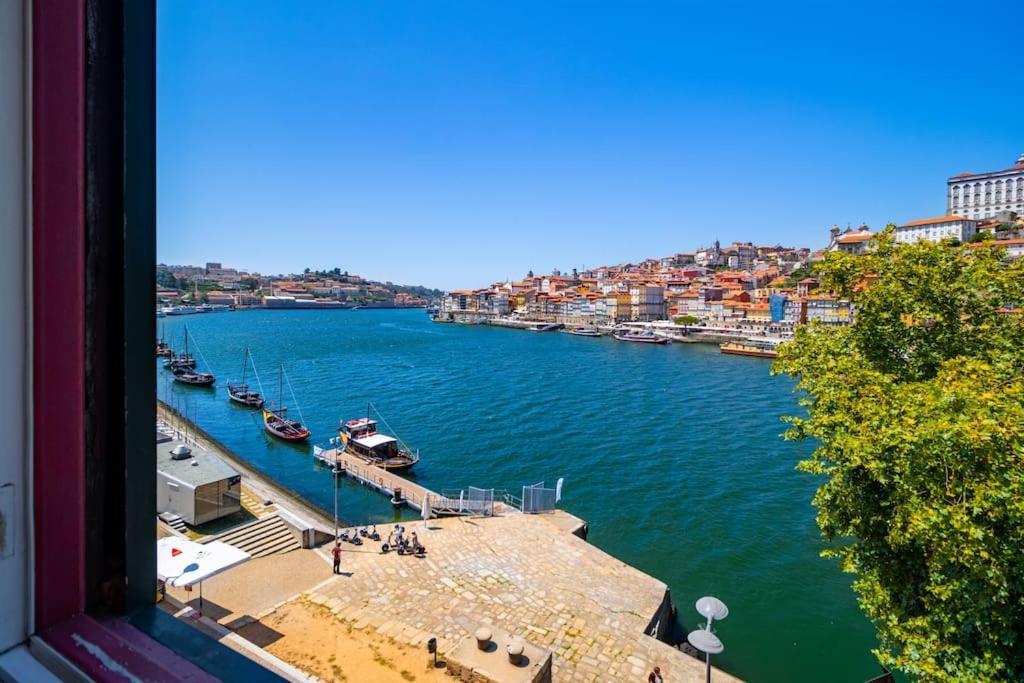Nortesoul Porto A Vista บีลาโนวาเดกายา ภายนอก รูปภาพ